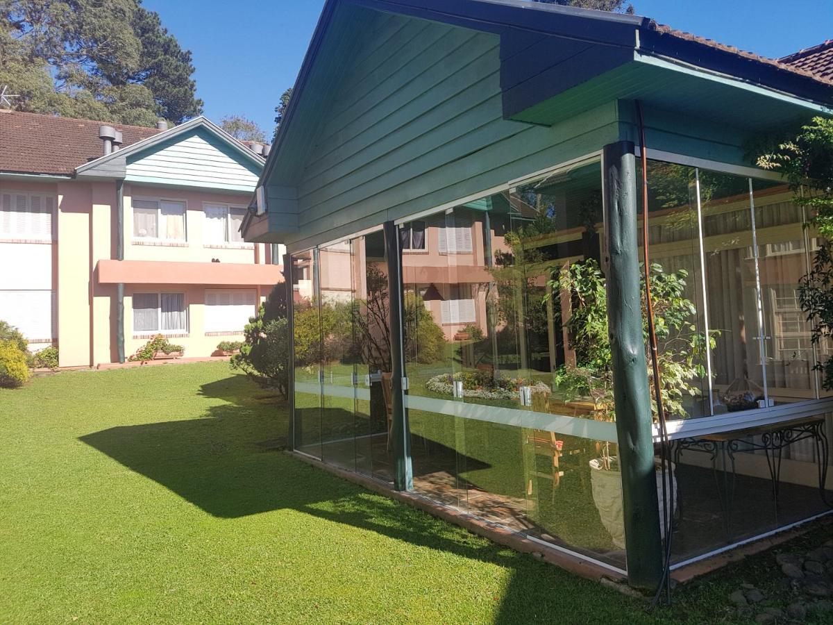 Apartamento Confortável apartamento próximo ao Lago Negro Gramado Exterior foto