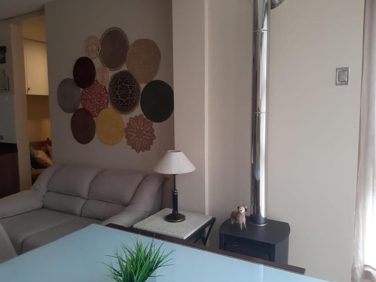 Apartamento Confortável apartamento próximo ao Lago Negro Gramado Exterior foto